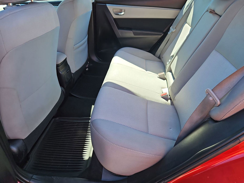 Thumbnail: 2015 Toyota Corolla - 13