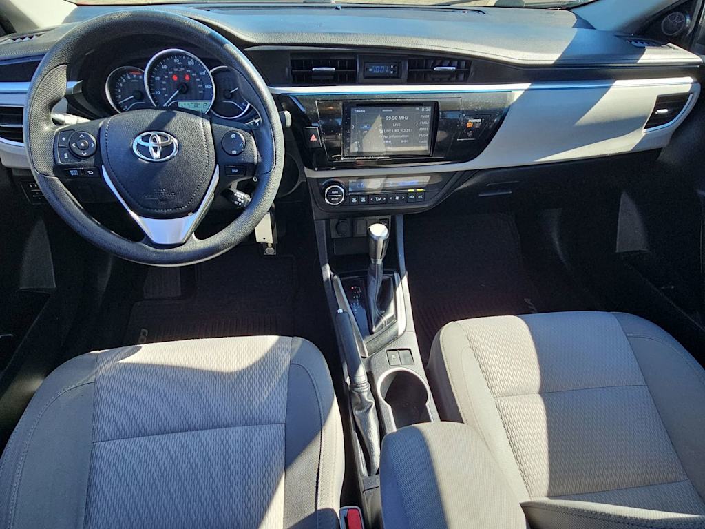 Thumbnail: 2015 Toyota Corolla - 10