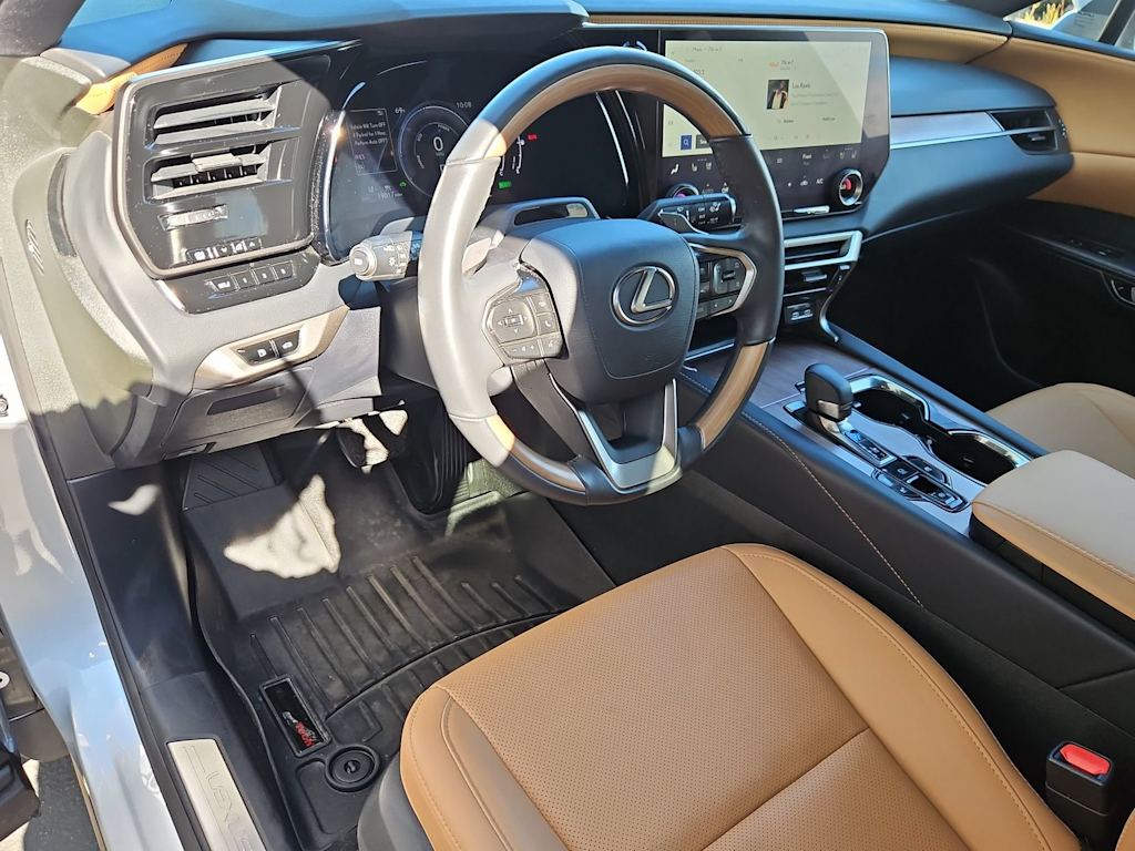 Thumbnail: 2024 Lexus RX - 2