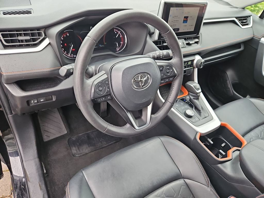 Thumbnail: 2024 Toyota RAV4 - 2
