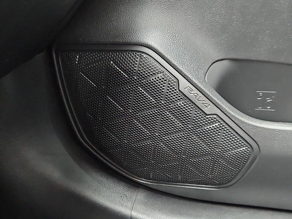 Thumbnail: 2024 Toyota RAV4 - 33