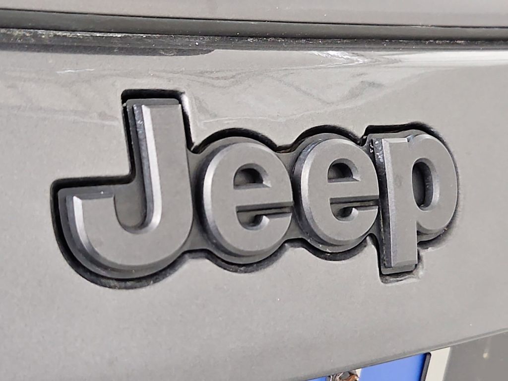 Thumbnail: 2021 Jeep Compass - 7