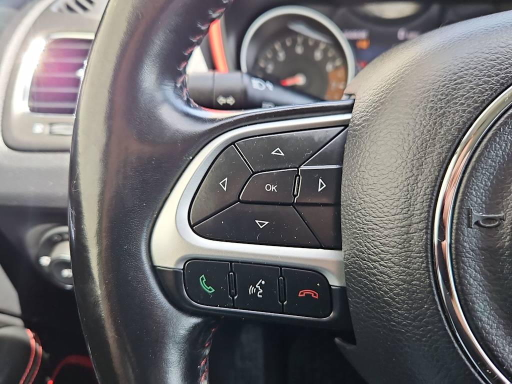 Thumbnail: 2020 Jeep Compass - 29