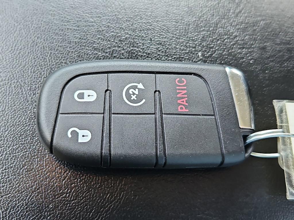 Thumbnail: 2020 Jeep Compass - 19
