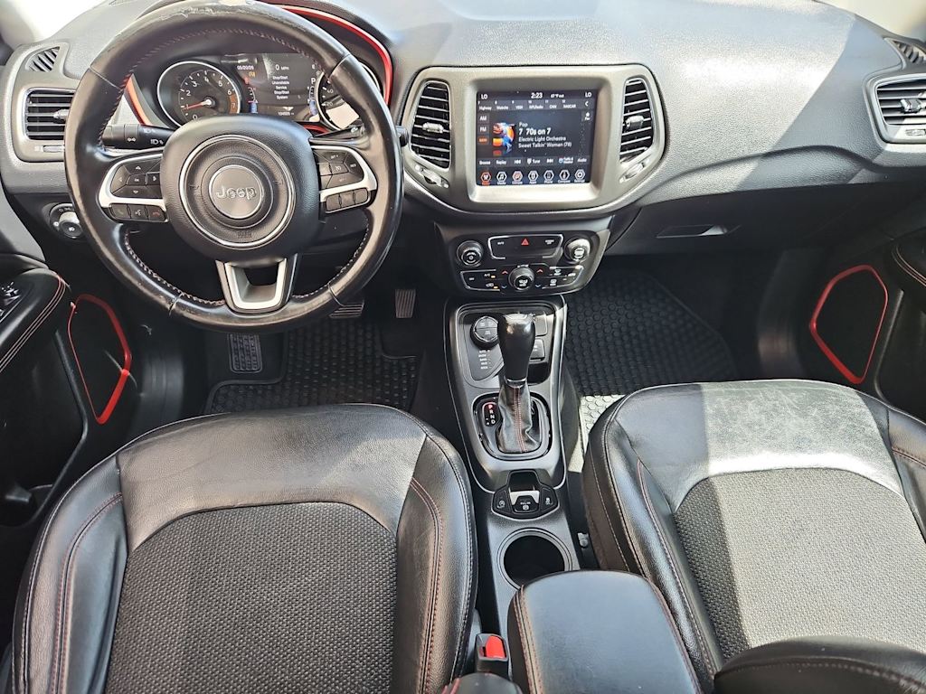 Thumbnail: 2020 Jeep Compass - 10