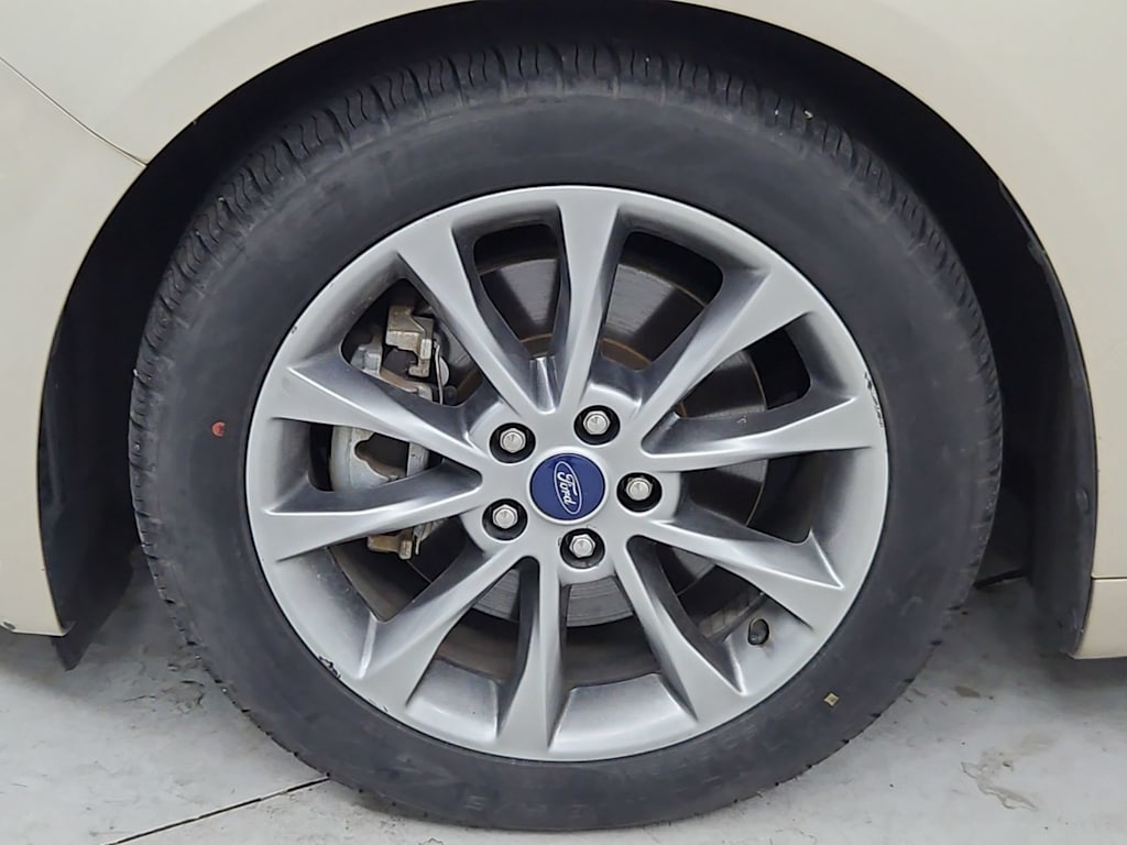 Thumbnail: 2017 Ford Fusion - 7