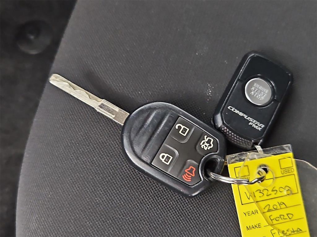 Thumbnail: 2019 Ford Fiesta - 18