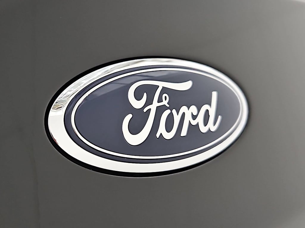 Thumbnail: 2021 Ford Bronco Sport - 6