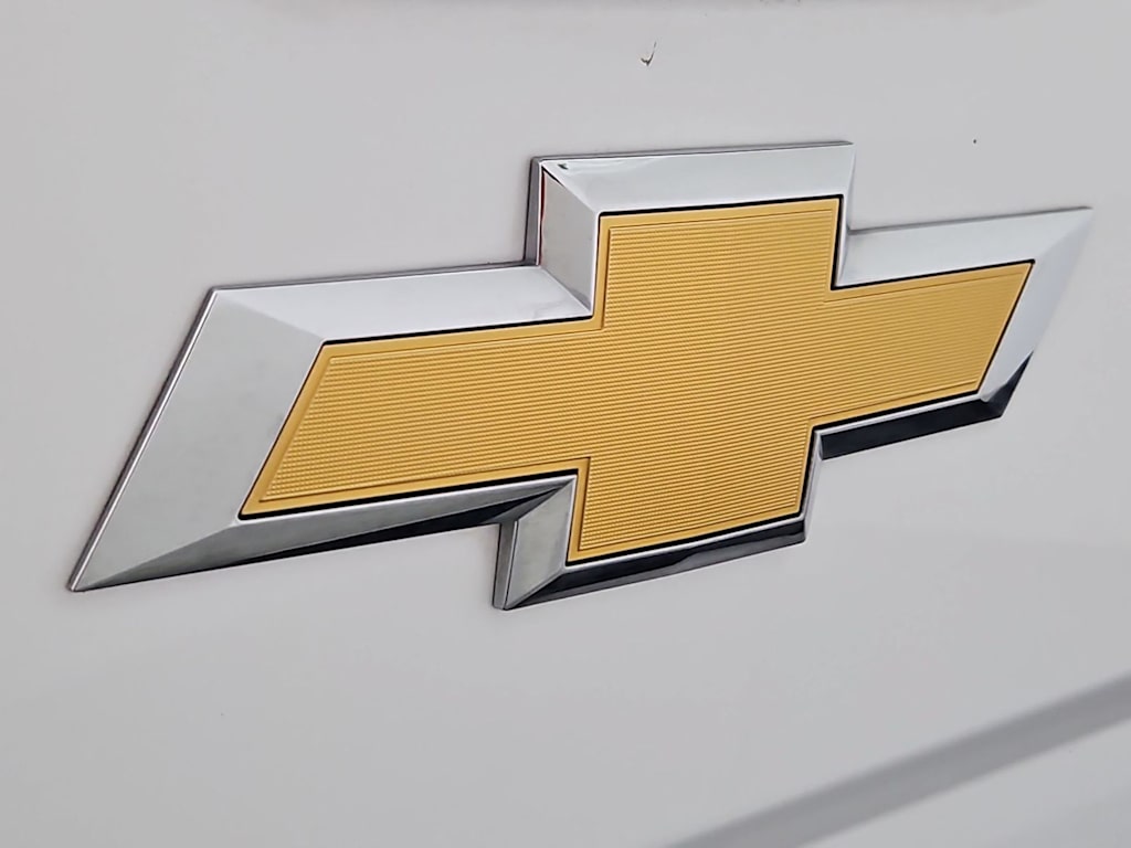 Thumbnail: 2017 Chevrolet Silverado 1500 - 24