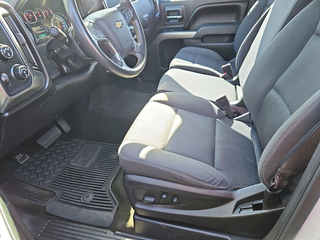 Thumbnail: 2017 Chevrolet Silverado 1500 - 11