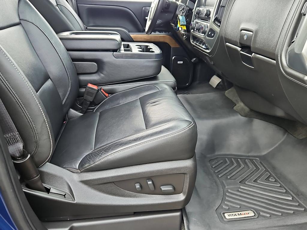 Thumbnail: 2018 Chevrolet Silverado 1500 - 27