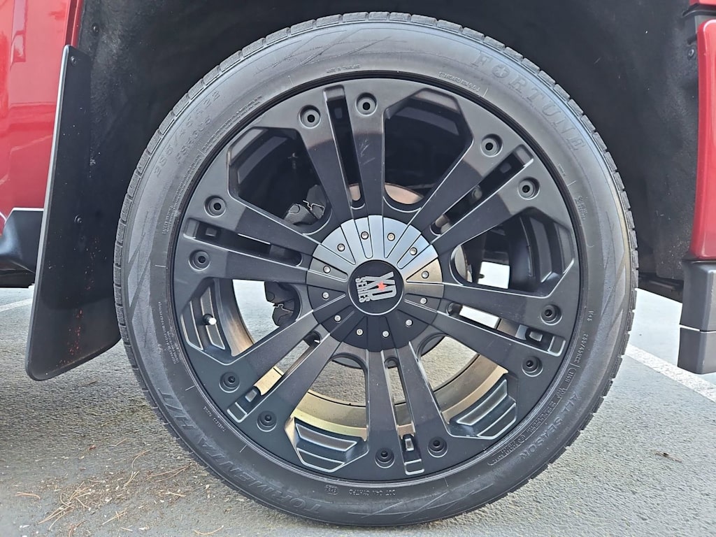 Thumbnail: 2018 Chevrolet Silverado 1500 - 8