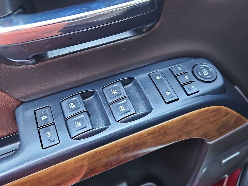 Thumbnail: 2018 Chevrolet Silverado 1500 - 24