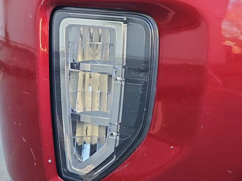 Thumbnail: 2018 Chevrolet Silverado 1500 - 19