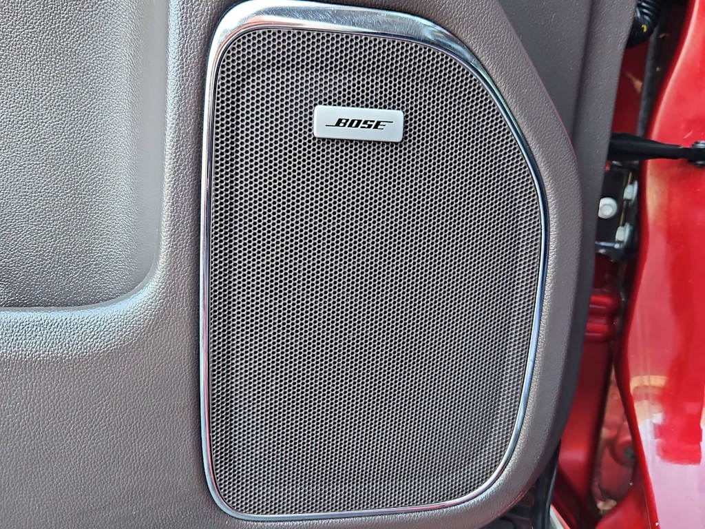 Thumbnail: 2018 Chevrolet Silverado 1500 - 32