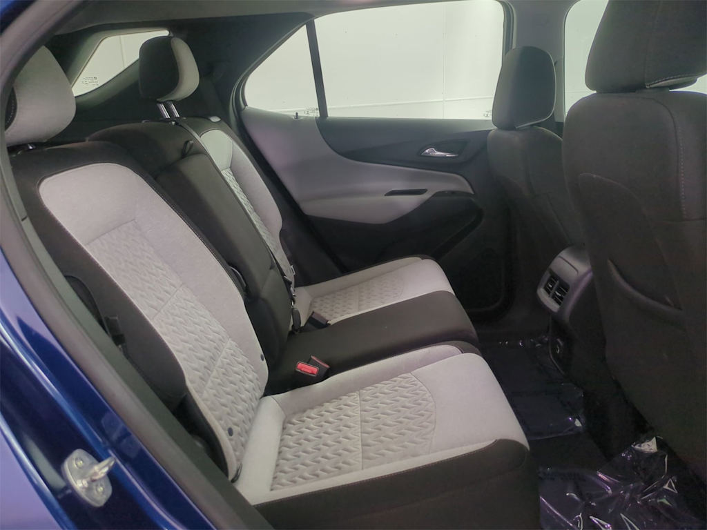 Thumbnail: 2023 Chevrolet Equinox - 26