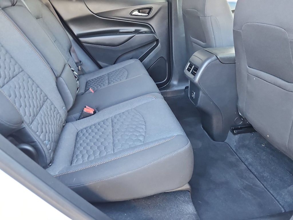Thumbnail: 2020 Chevrolet Equinox - 27
