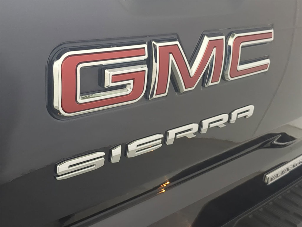 Thumbnail: 2023 GMC Sierra 1500 - 24