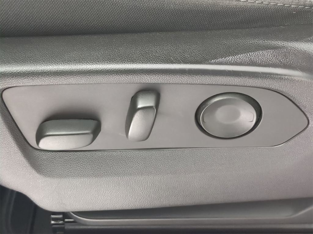 Thumbnail: 2023 GMC Sierra 1500 - 25