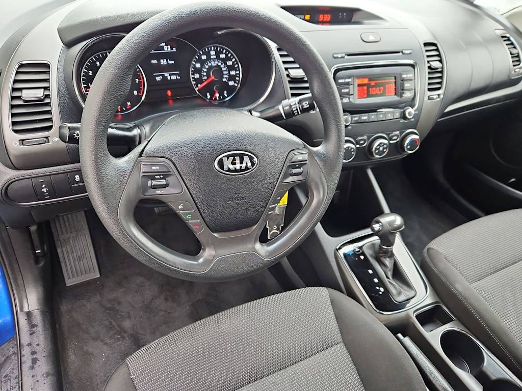 Thumbnail: 2017 Kia Forte - 2