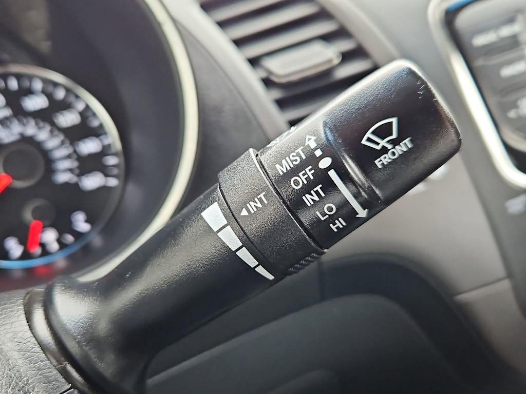 Thumbnail: 2017 Kia Forte - 31