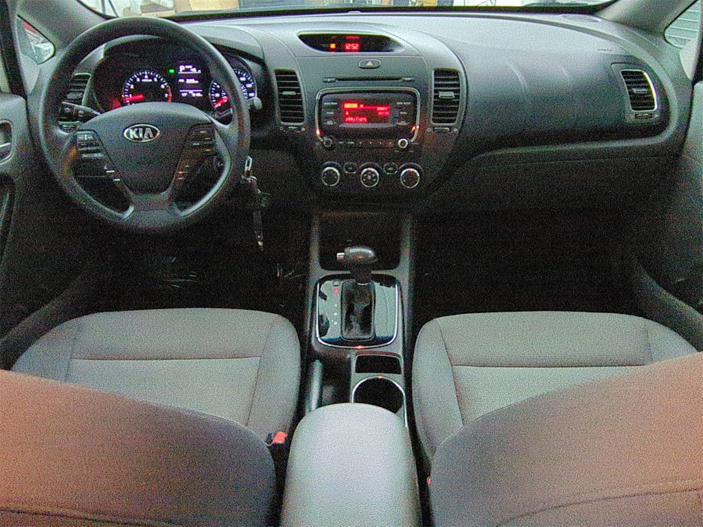 Thumbnail: 2018 Kia Forte - 10