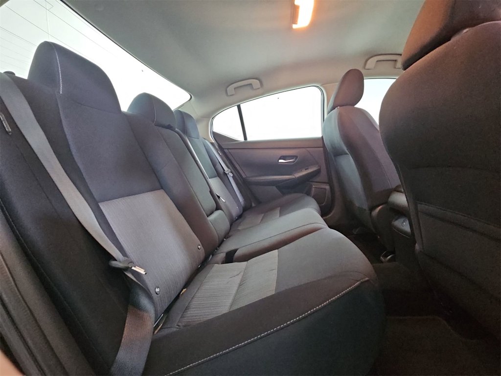 Thumbnail: 2021 Nissan Sentra - 27