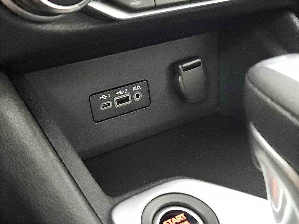 Thumbnail: 2021 Nissan Sentra - 35