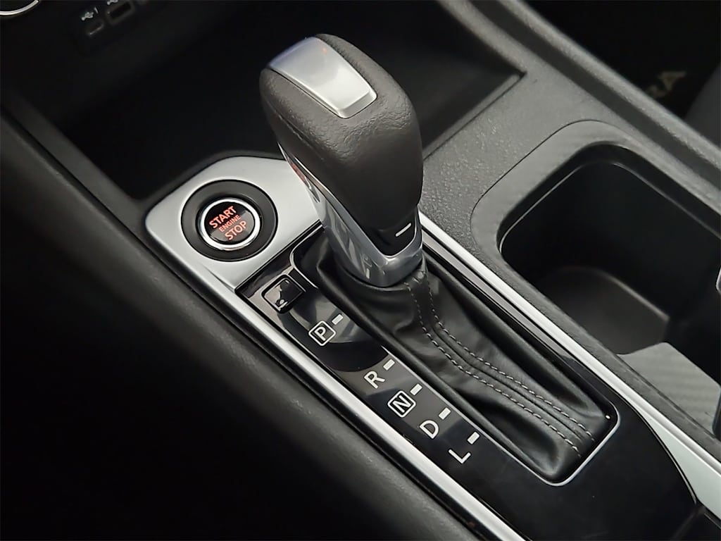 Thumbnail: 2021 Nissan Sentra - 36