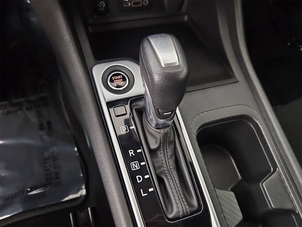 2024 Nissan Sentra SV 16