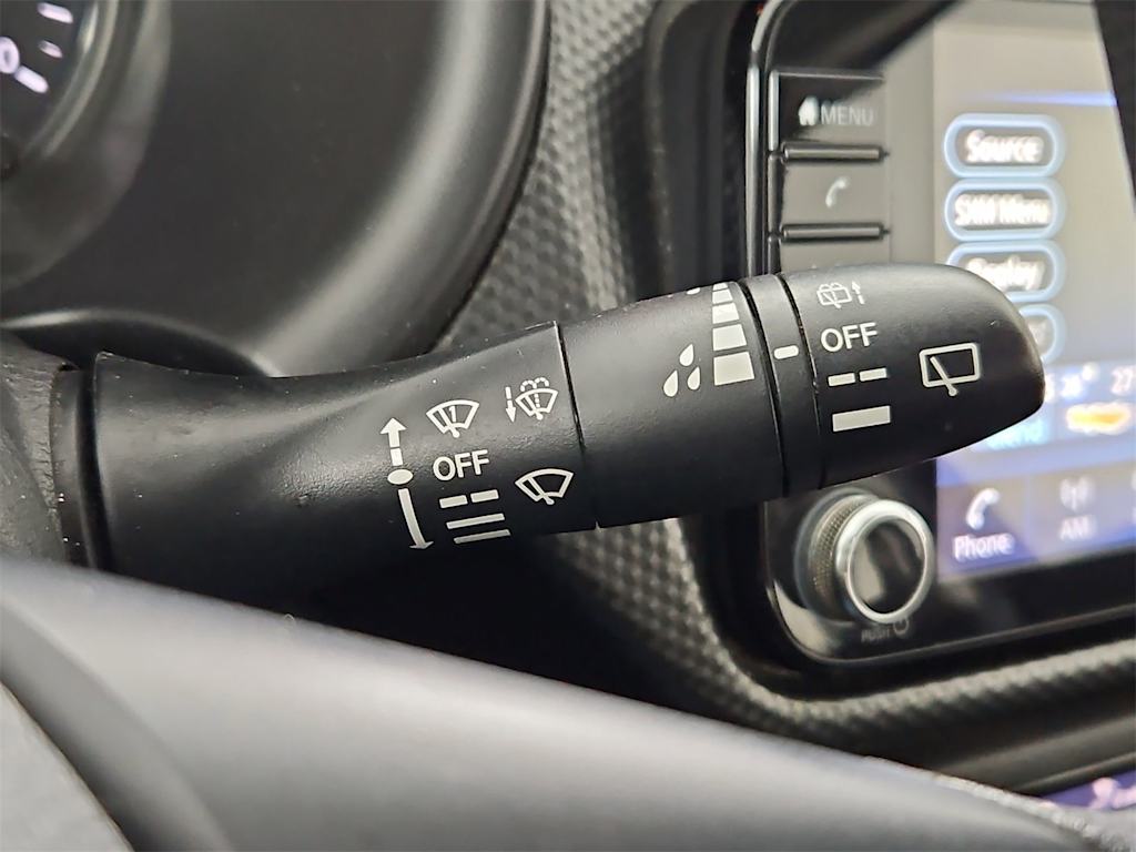 Thumbnail: 2021 Nissan Kicks - 38