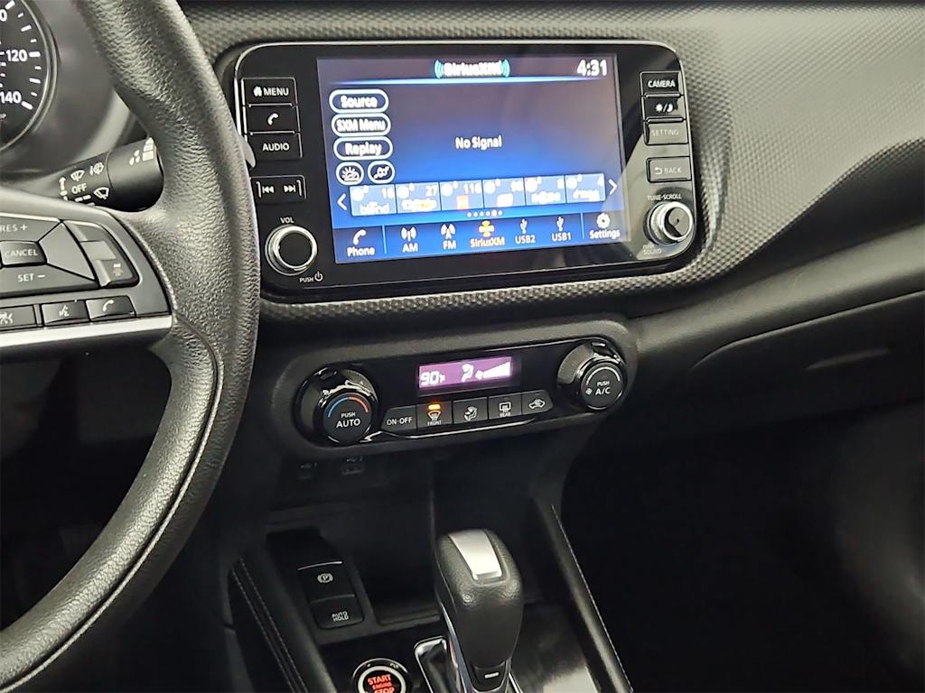 Thumbnail: 2021 Nissan Kicks - 15