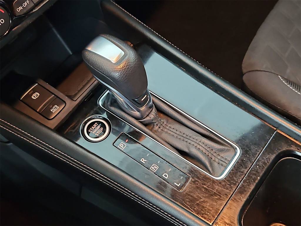 Thumbnail: 2021 Nissan Kicks - 42