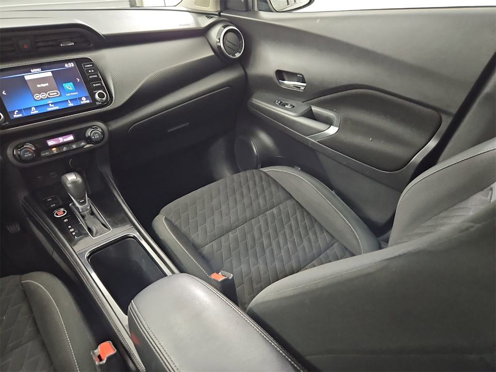 Thumbnail: 2021 Nissan Kicks - 21