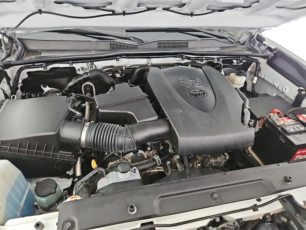 Thumbnail: 2022 Toyota Tacoma - 9