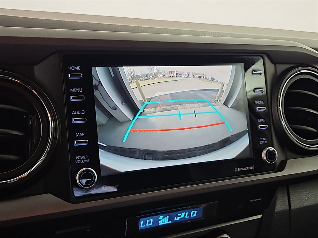 Thumbnail: 2022 Toyota Tacoma - 32