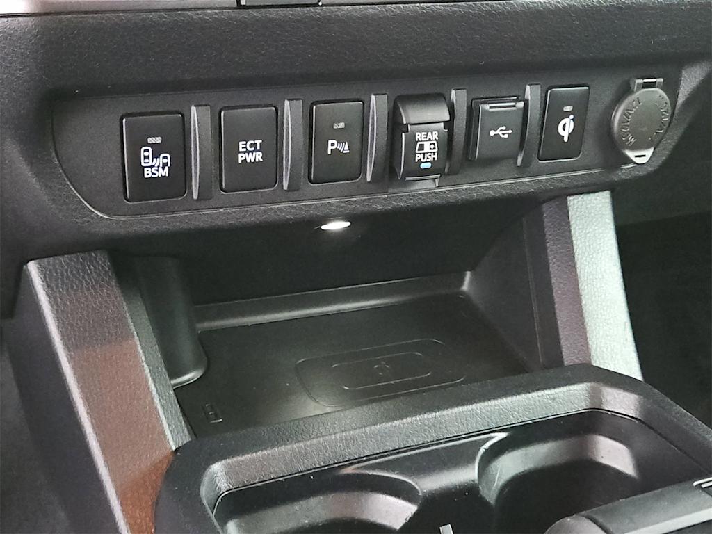 Thumbnail: 2022 Toyota Tacoma - 34