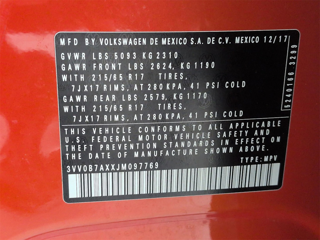 Thumbnail: 2018 Volkswagen Tiguan - 18