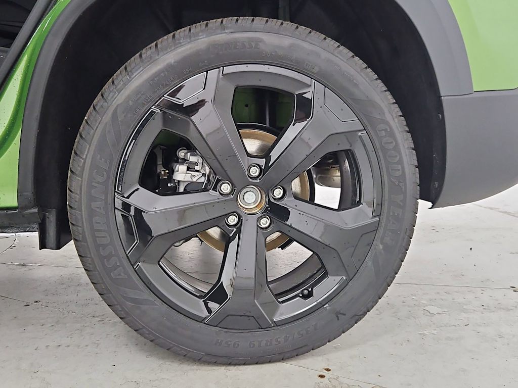 Thumbnail: 2026 Volkswagen Taos - 8