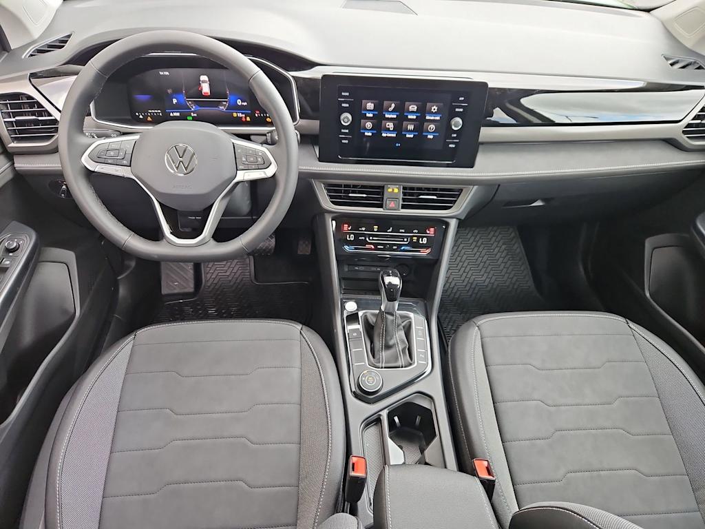 Thumbnail: 2026 Volkswagen Taos - 10