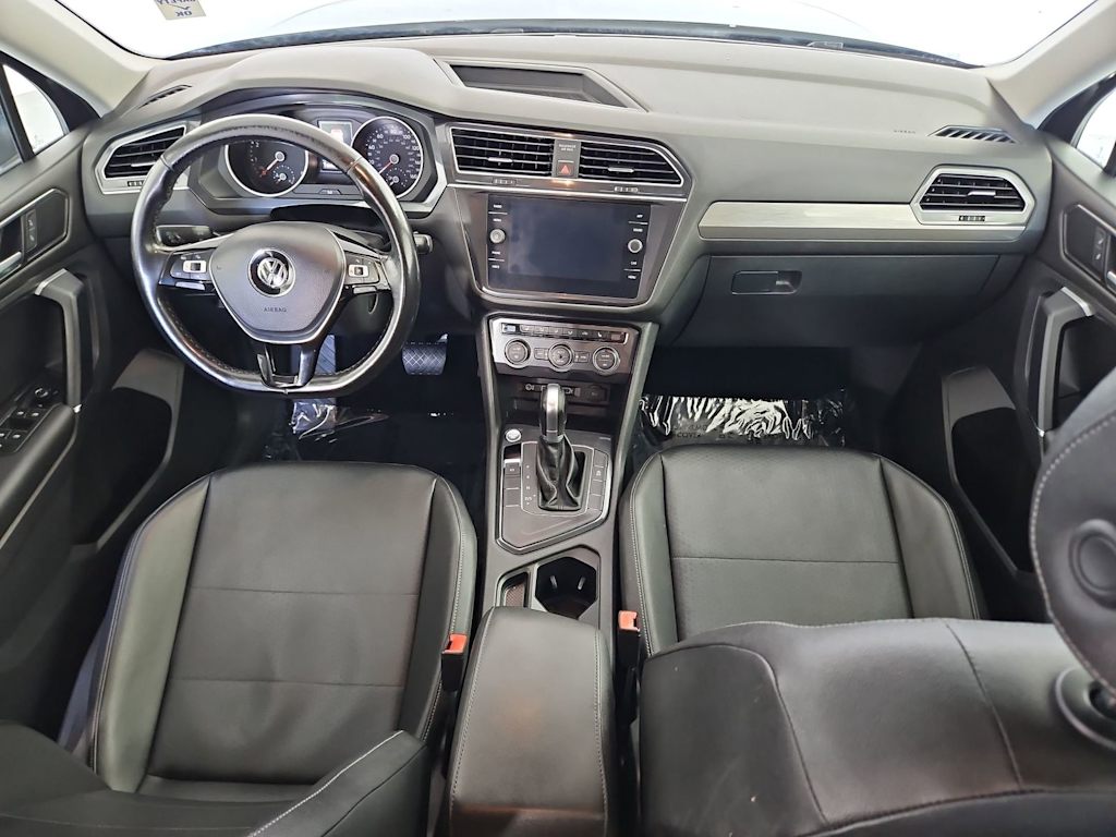 Thumbnail: 2018 Volkswagen Tiguan - 10