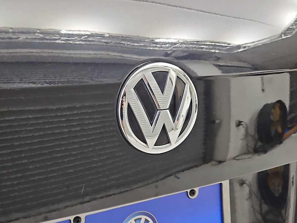 Thumbnail: 2018 Volkswagen Tiguan - 7