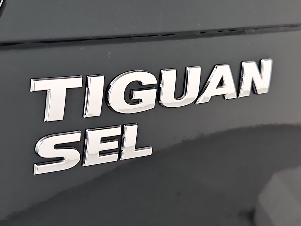 Thumbnail: 2018 Volkswagen Tiguan - 26