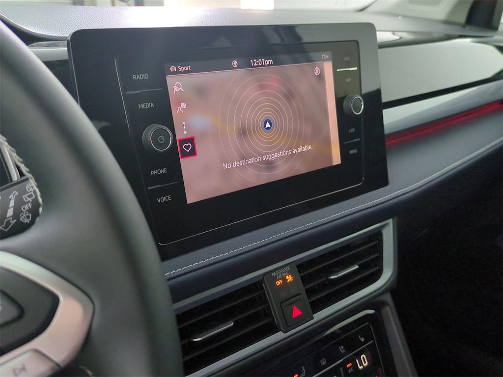 Thumbnail: 2025 Volkswagen Taos - 15