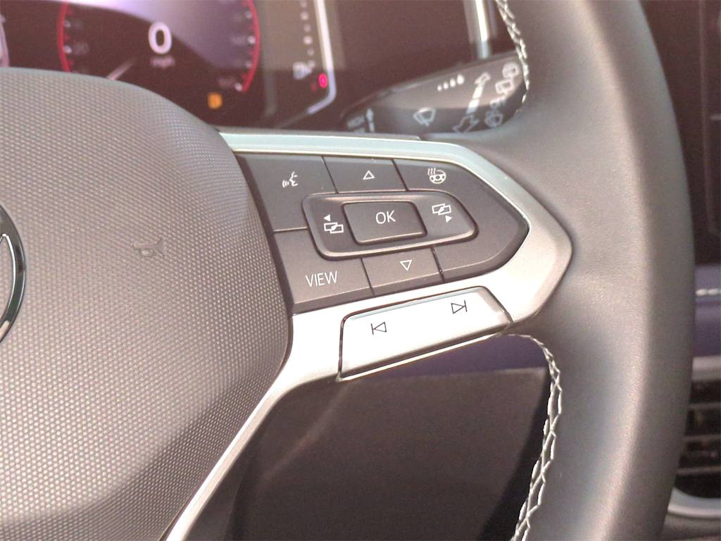 Thumbnail: 2025 Volkswagen Taos - 31