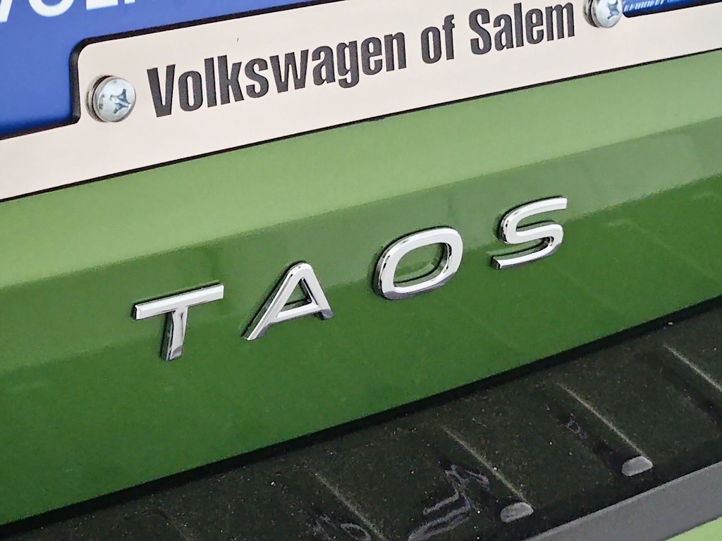 Thumbnail: 2026 Volkswagen Taos - 7