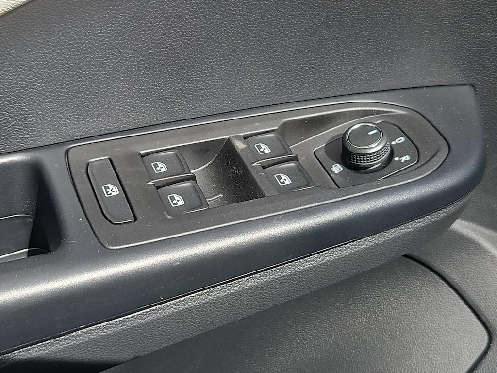Thumbnail: 2026 Volkswagen Taos - 26