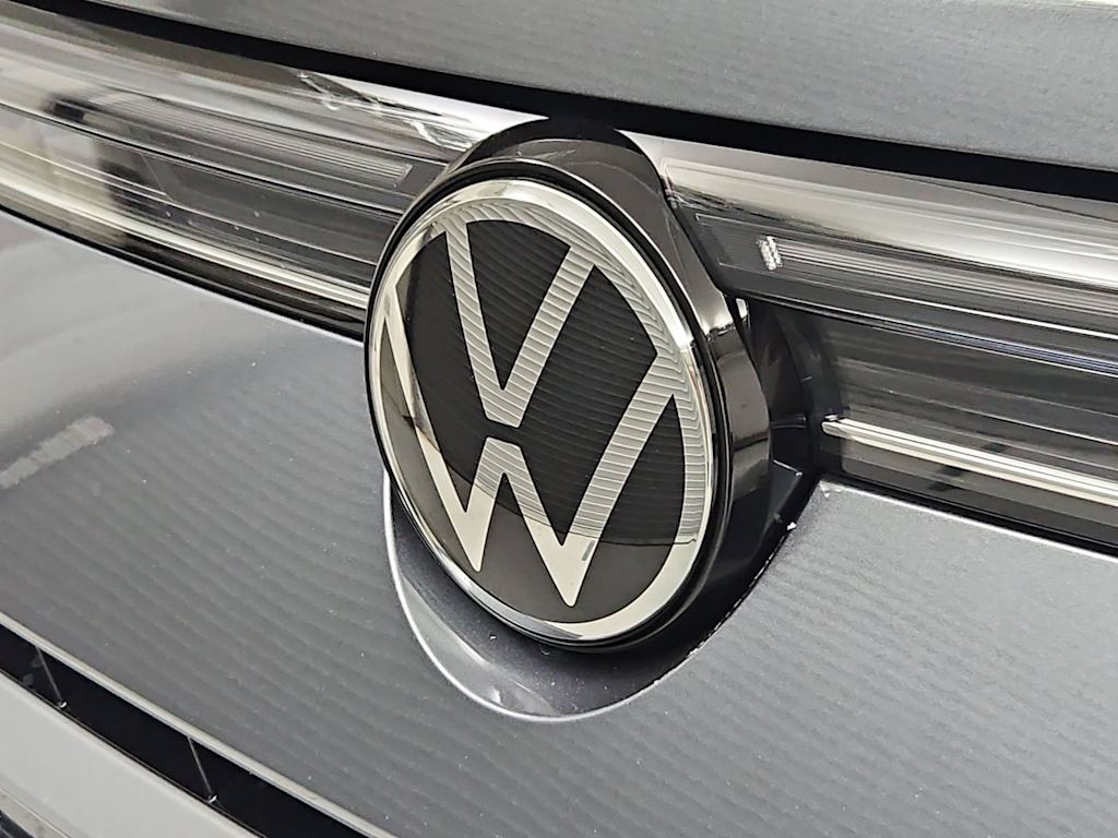 Thumbnail: 2026 Volkswagen Taos - 7