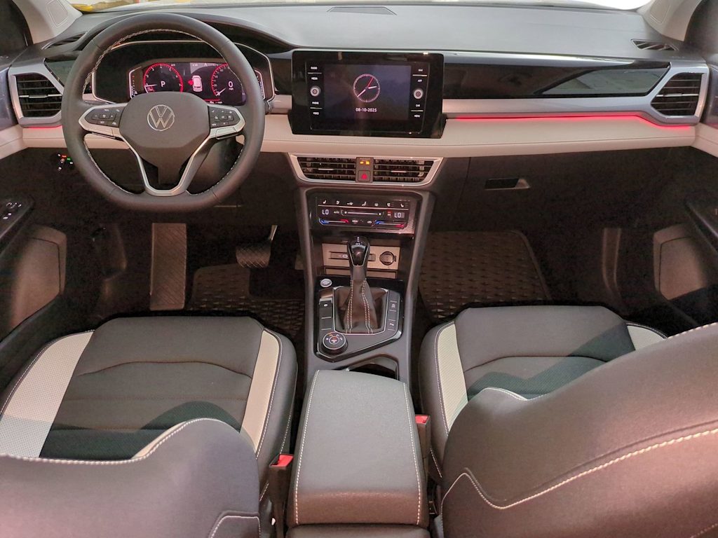 Thumbnail: 2025 Volkswagen Taos - 10