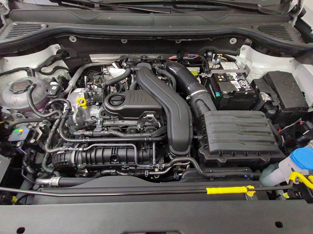 Thumbnail: 2025 Volkswagen Taos - 9